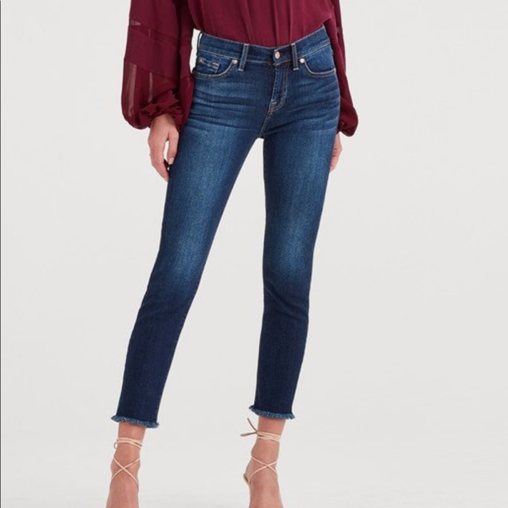 7 For All Mankind BRAND NWT Cropped Skinny Jeans